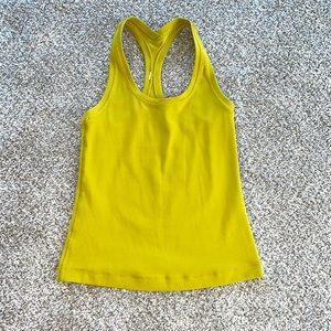 Lululemon size 2 rare/ discontinued color cool razorback tank top race length